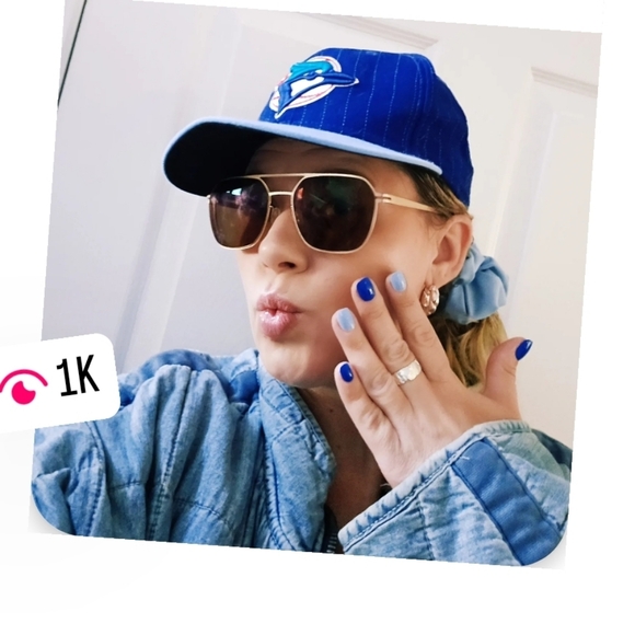 Meet your Posher, Jen - Picture 3 of 3